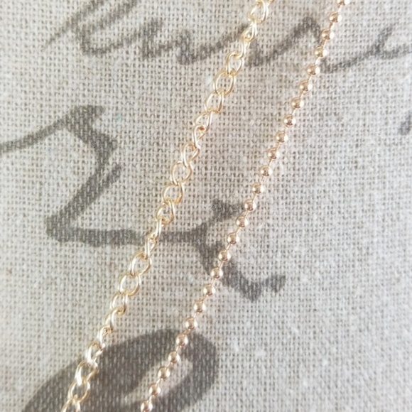 Multicolored rhinestone elephant necklace - Picture 5 of 6